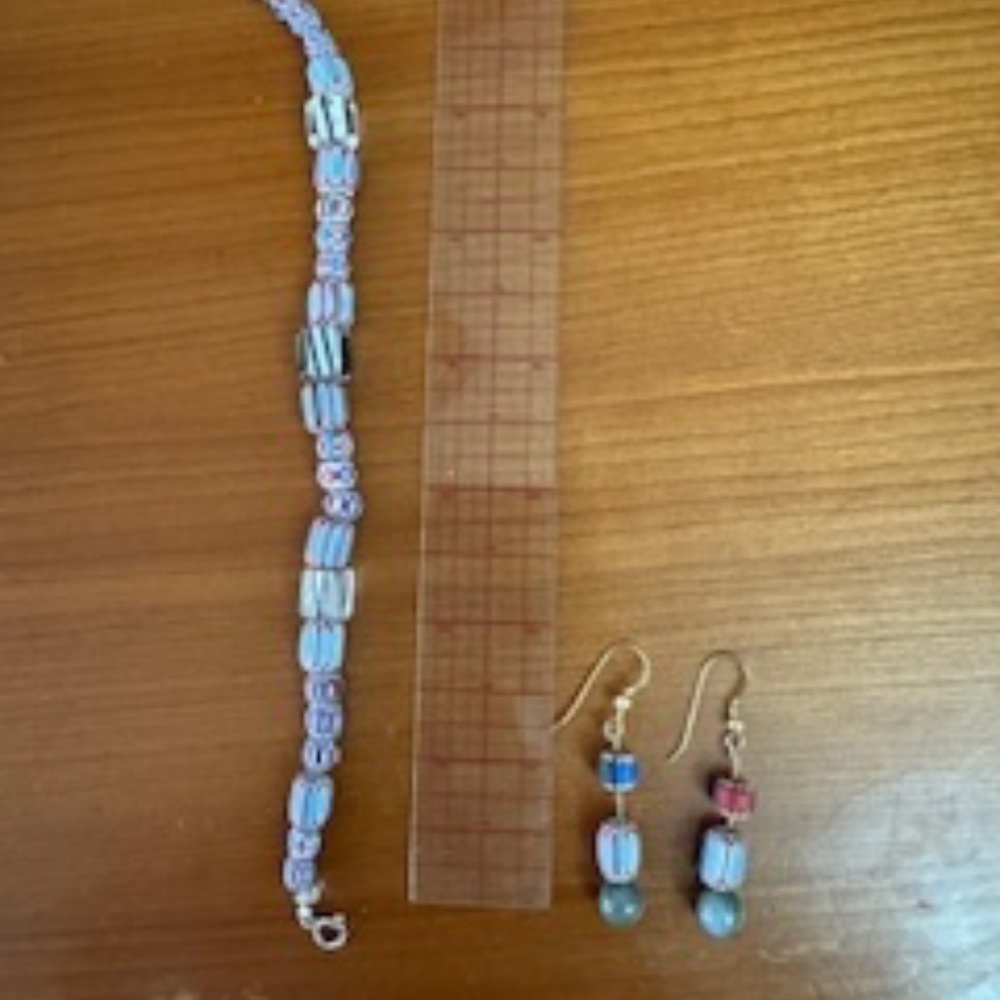 Artist crafted bead bracelet & earrings
